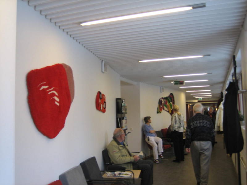 スウェーデン　地方総合病院　待合廊下
